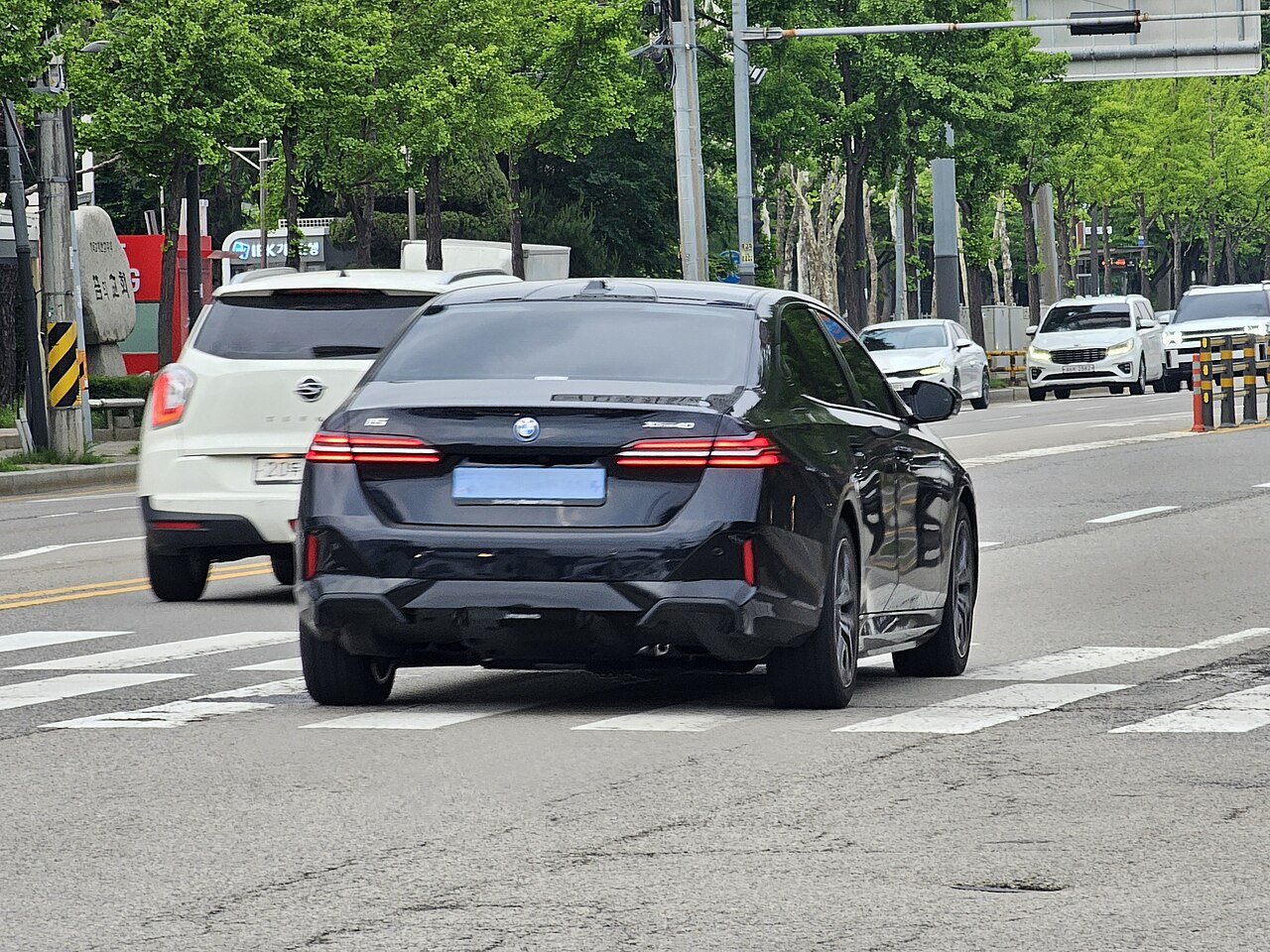 BMW i5 가격 외관 디자인