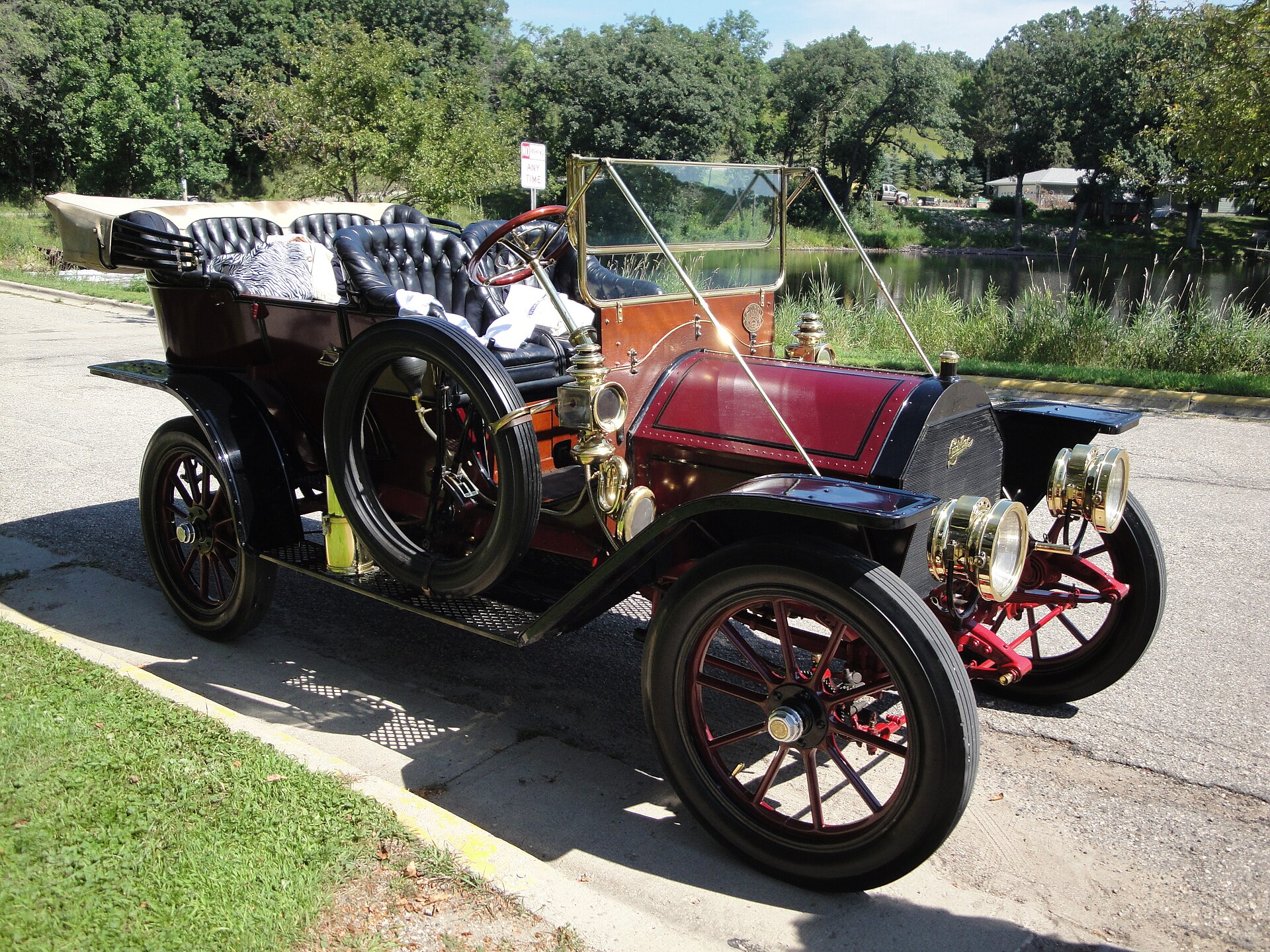 1908 Cadillac Model 30으로 적힌 사진