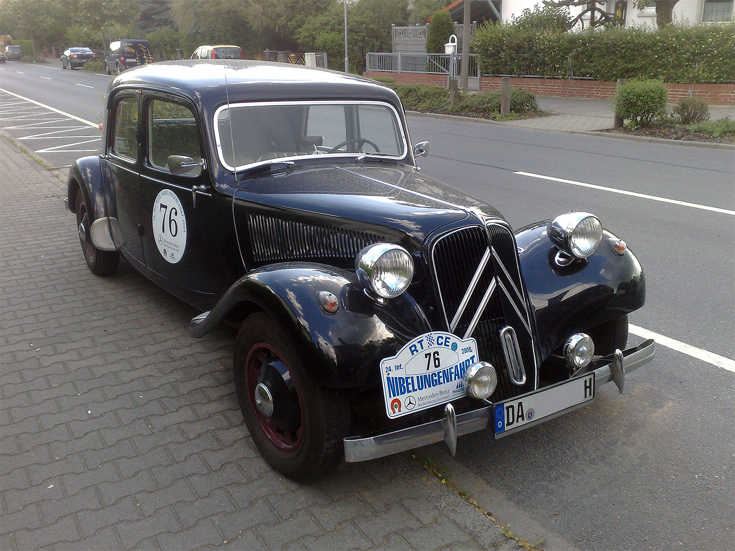 Citroën Traction Avant라고 적힌 2009년 사진