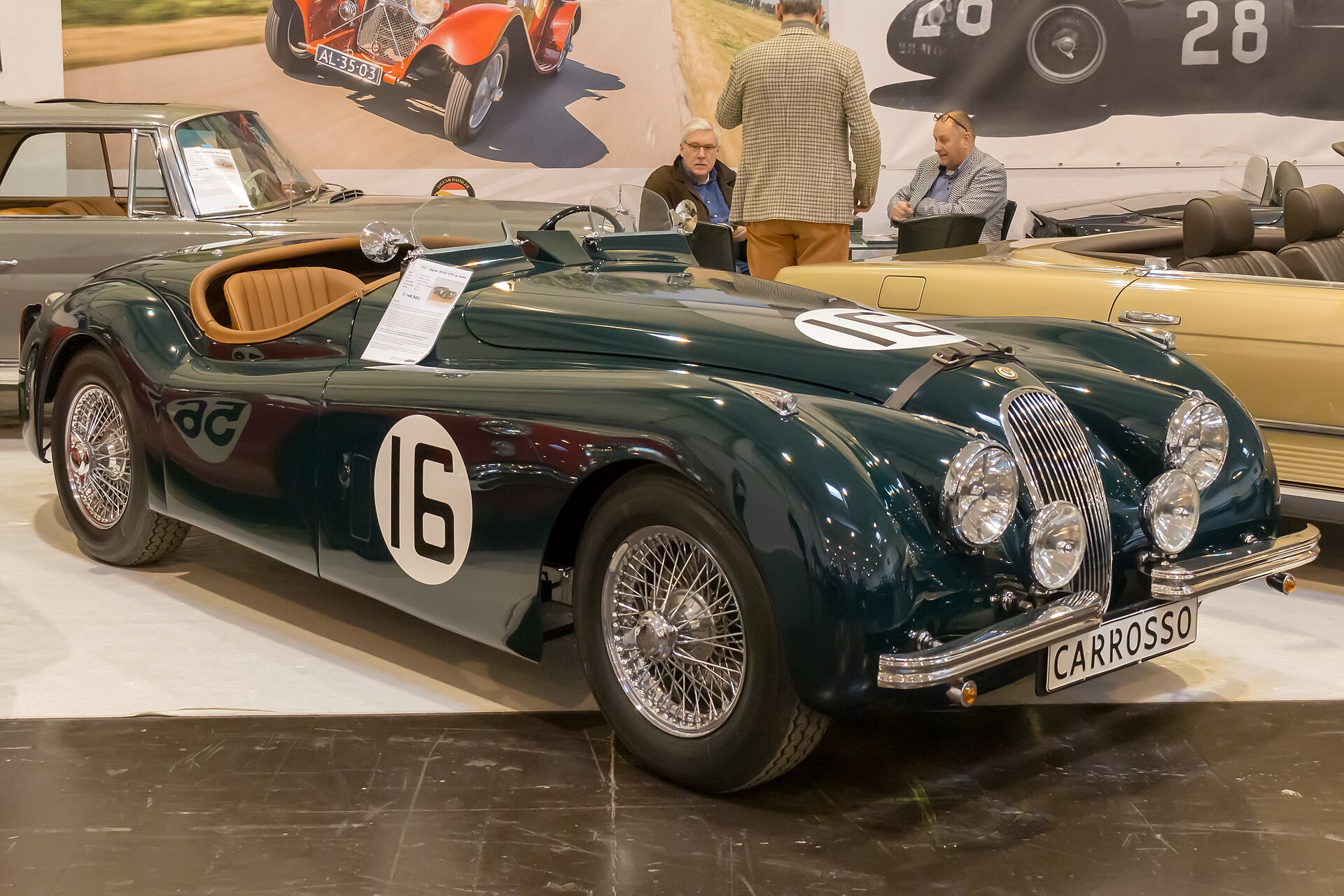 2018년에 찍은 Jaguar XK120 OTS