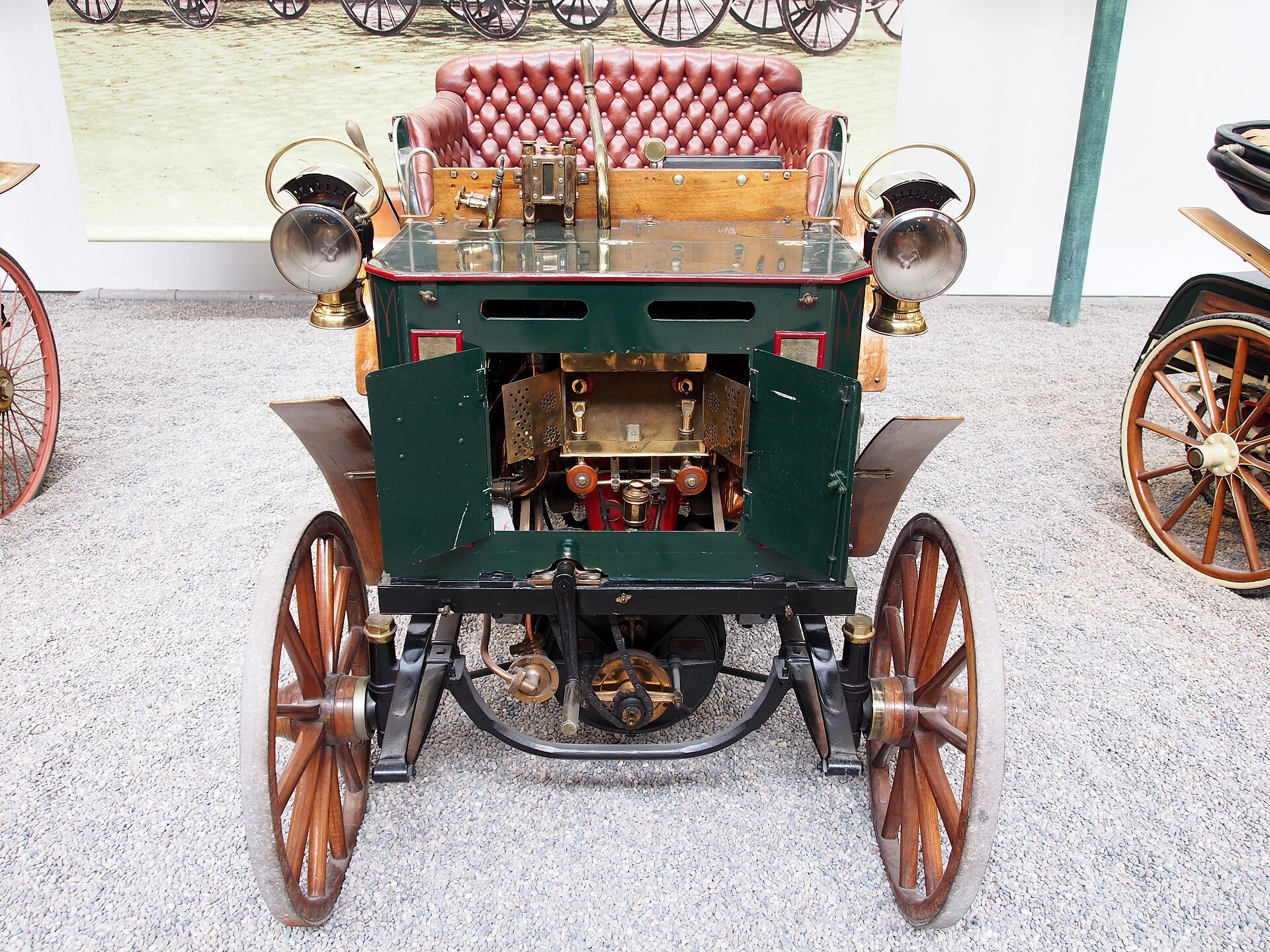 1894 Panhard et Levassor로 적힌 사진