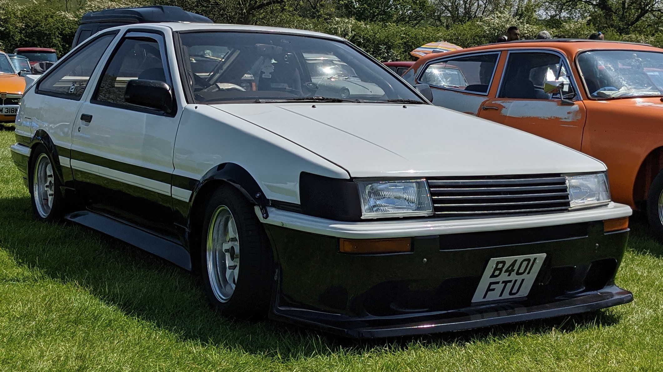 Toyota AE86이라고 적힌 2021년 사진