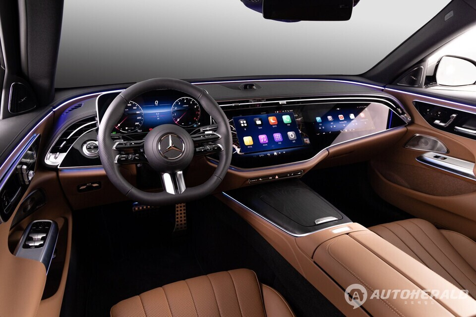 벤츠 E 클래스 실내